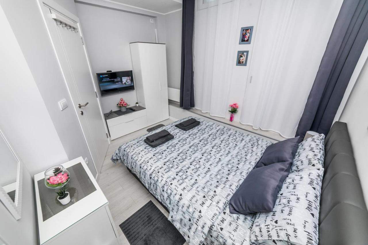 Gray Luxe Apartment Белград Екстериор снимка